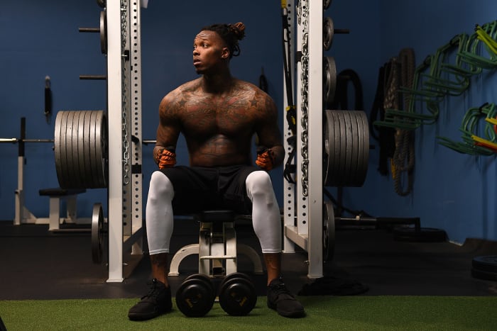 martavis-bryant-weightroom-portrait.jpg